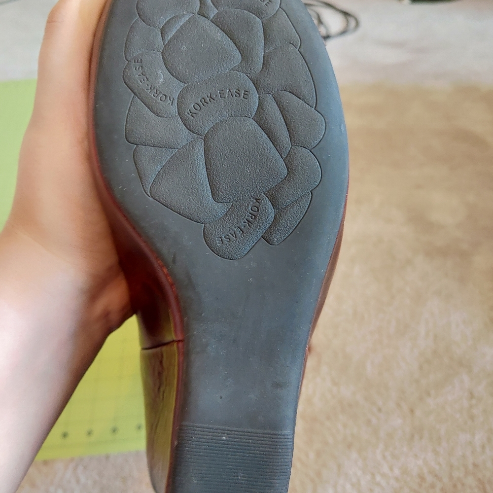 Boots - Picture 7 of 8